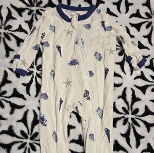 Kyte BABY Shells Zip Footie